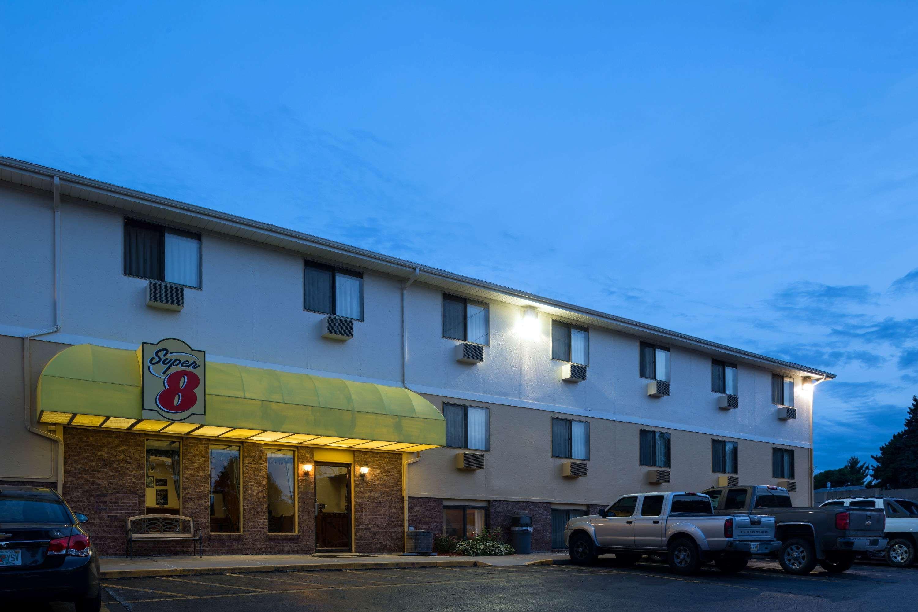 Готель Super 8 By Wyndham Omaha Ne Екстер'єр фото