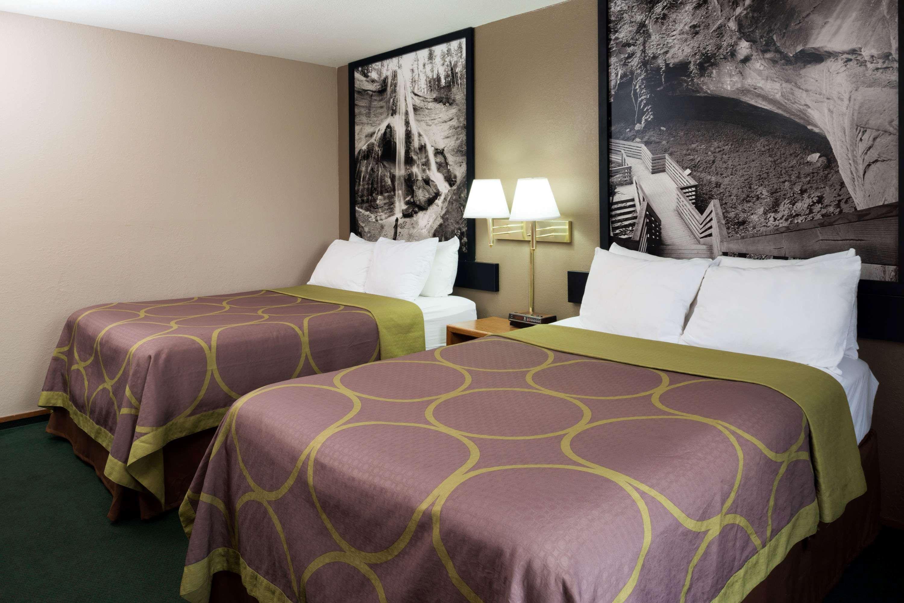 Готель Super 8 By Wyndham Omaha Ne Екстер'єр фото